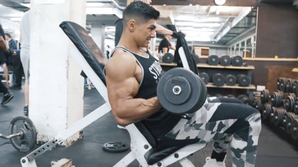 Các Bài Tập Tay Trước -  Tay Sau - Cơ Tam Hiệu Quả Nhất Cho Nam Mới Tập Gym