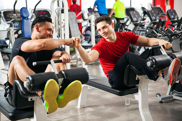 Có Nên Thuê Huấn Luyện Viên Thể Hình (PT Gym) Riêng Khi Tập Gym không ?