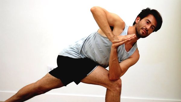 Hướng Dẫn Tập Yoga Cho Nam Mới Bắt Đầu - Ngày 1 - Tập Tại Nhà