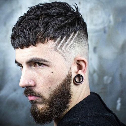 Nổi loạn xuân 2019 với style tóc nam ngắn kết hợp tattoo
