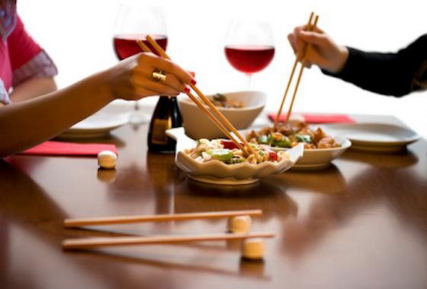Những nguyên tắc trên bàn ăn chỉ có ở nước Nhật