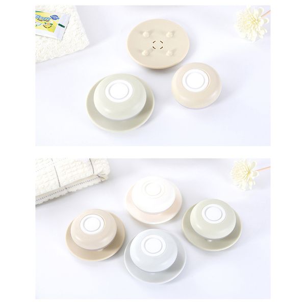 chammart-phu-kien-thong-minh-hop-chiet-my-pham-dau-goi-sua-tam-silicon-3
