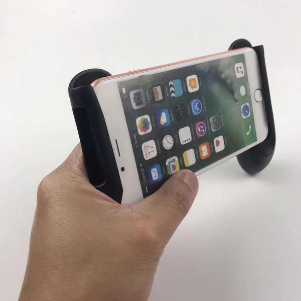 chammart-phu-kien-thong-minh-tay-cam-choi-game-mobile-game-pad-gia-re-5