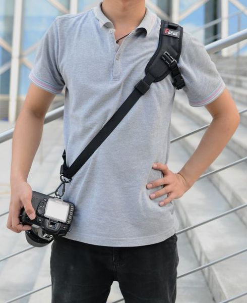 chammart-phụ-kien-thong-minh-day-deo-thao-tac-nhanh-dai-deo-may-anh-da-nang-quick-strap-focus-3