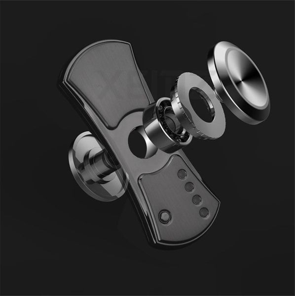 chammart-con-quay-hop-kim-spinner-transformer-bat-lua-spinner-sac-dien-8-min