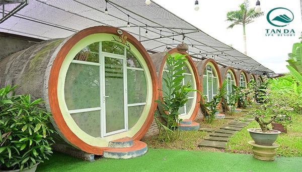 Dãy phòng lều gốc cây ở Tản Đà Spa Resort