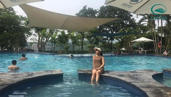 Dịch vụ bơi khoáng ở Tản Đà Spa Resort