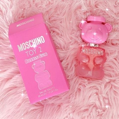 Review Nước Hoa Moschino Viên Kẹo Hồng Ngọt ngào Cho Giới Trẻ