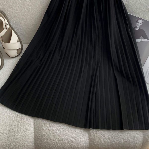 Chân váy xếp ly dáng dài màu nâu , đen - Chân váy xếp li | ThờiTrangNữ.vn