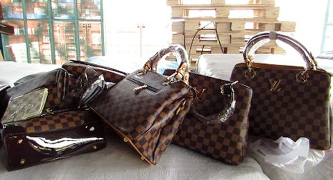 Fake LV, Hermes bags valued at over 30 billion VND arrested