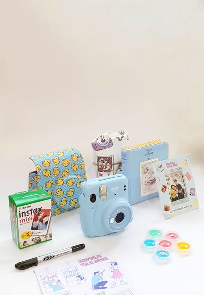 instax mini 11 starter kit