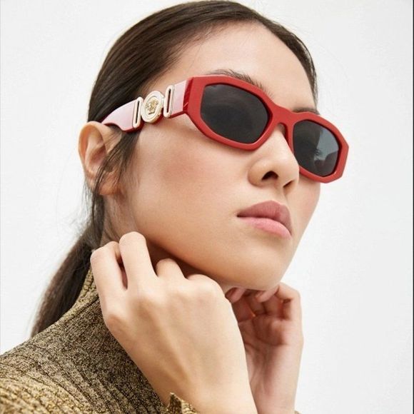 Versace – Biểu Tượng Thời Trang