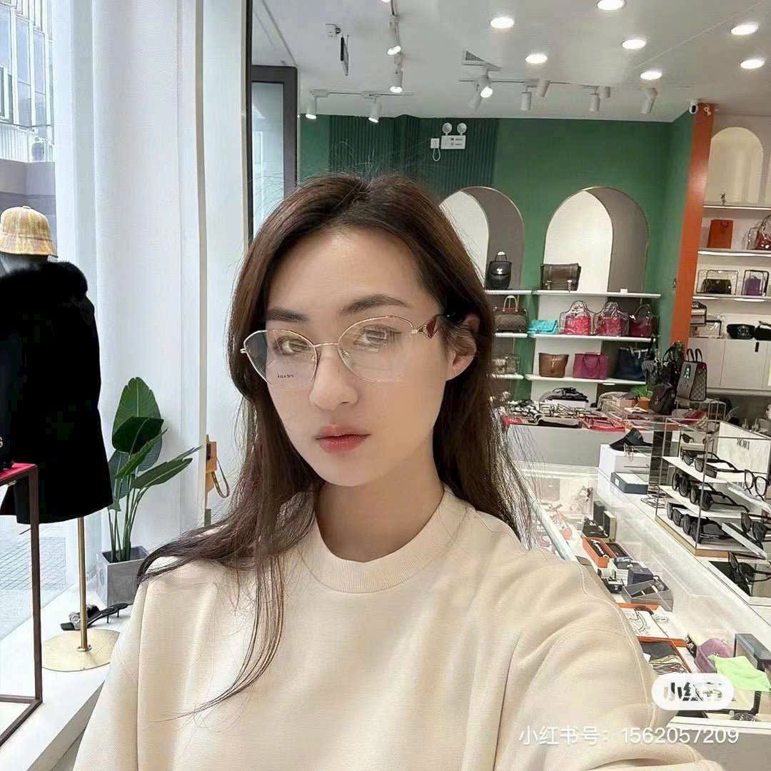 Gọng Kính Prada SPR 52ZV
