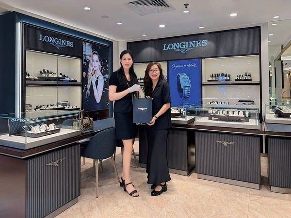 Donghochinhhang.com - Địa chỉ uy tín để bạn mua đồng hồ cơ chính hãng