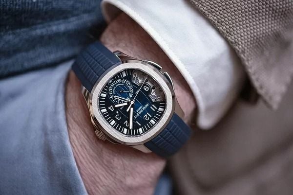 Patek Philippe cũng là một thương hiệu đồng hồ nổi tiếng