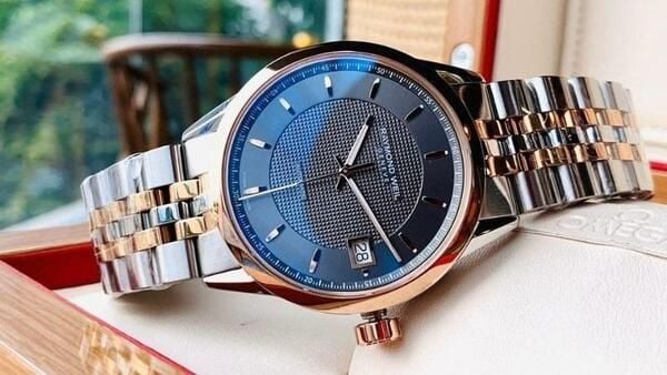 Đồng hồ hãng Raymond Weil