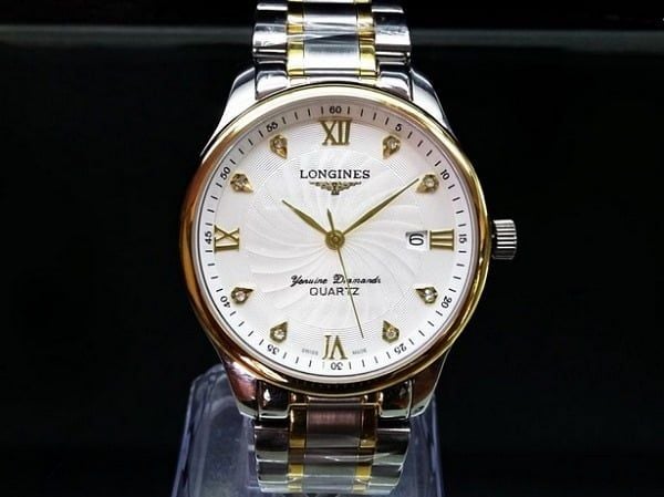 Mặt kính sapphire chống trầy xước tối ưu