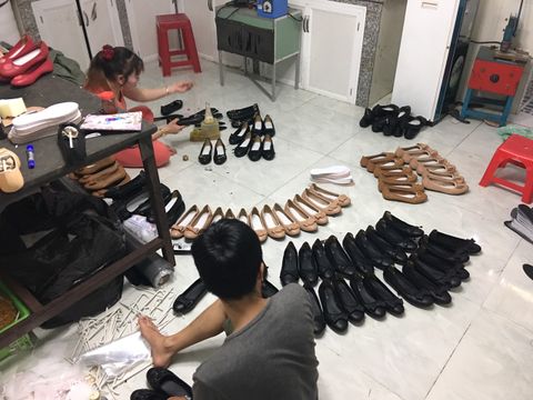 tuyển thợ quai giày dép nữ
