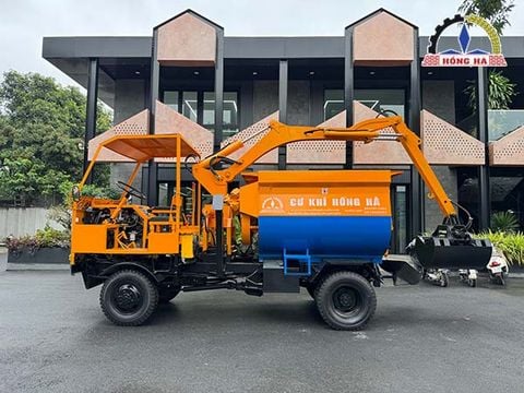 Máy trộn bồn ngang tự cấp liệu mới ra mắt có gì nổi bật?