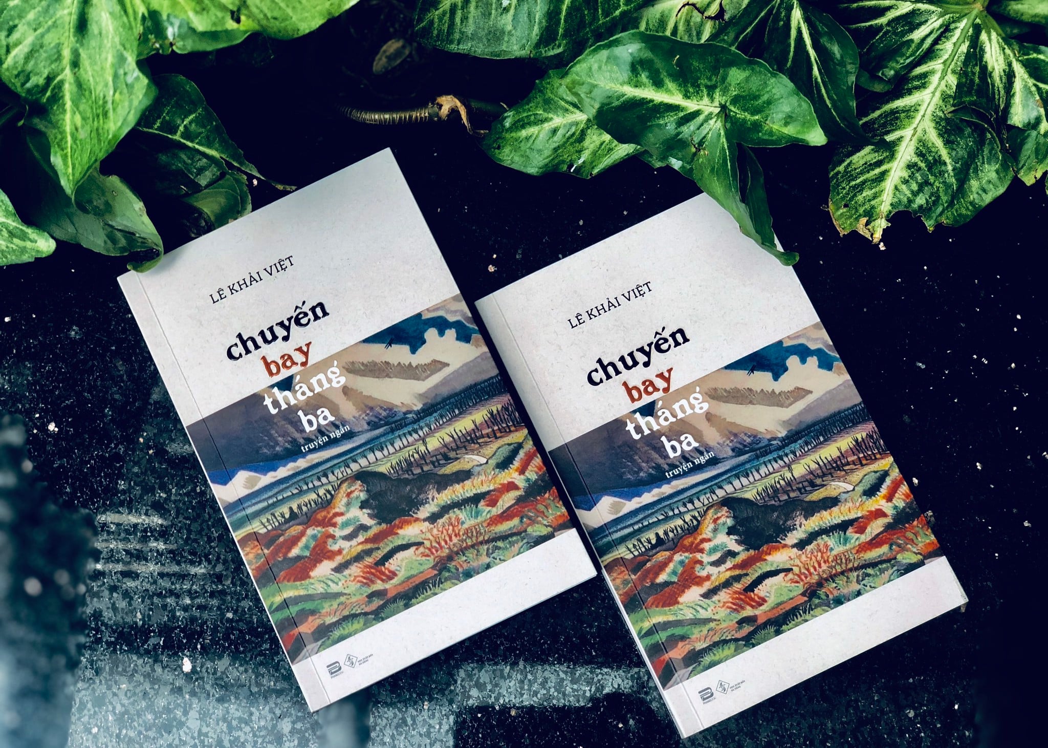 Chuyến bay tháng ba viết xuống những hoài niệm