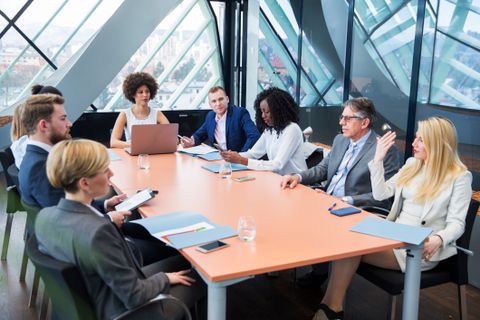 Người quản lý dự án là thông dịch viên