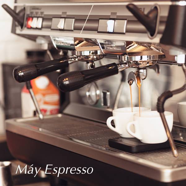 Máy pha cà phê espresso