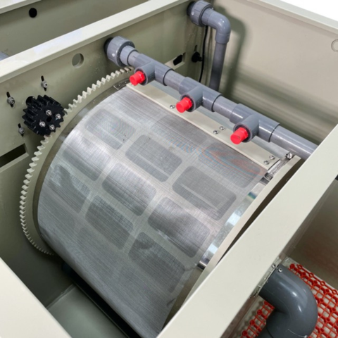 Drum Filter có thực sự tốt hơn lọc truyền thống cho hồ cá Koi?