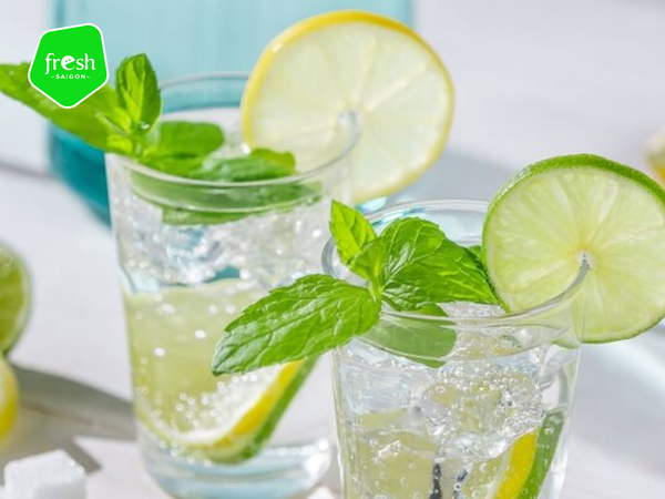 Detox chanh và soda cung cấp nước và vitamin C cho cơ thể