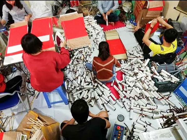 Biểu thư pháp nút gỗ 30x80cm