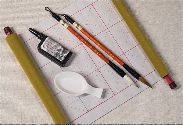 Bộ dụng cụ cho người mới học thư pháp