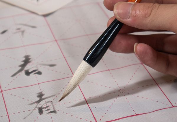 Bộ dụng cụ cho người mới học thư pháp