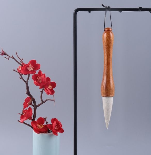 Một số vật dụng trong bộ văn phòng tứ bảo đại nhã quân tử