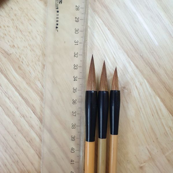 Bút lông thư pháp việt