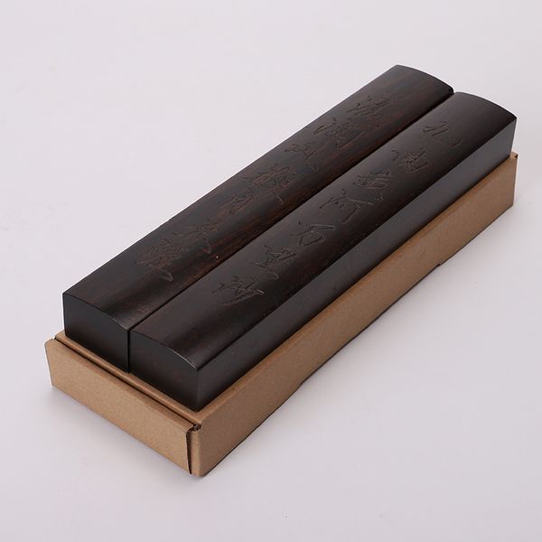 chặn giấy gỗ thị