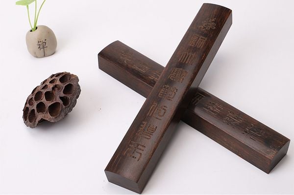 Chặn giấy gỗ thị mẫu B