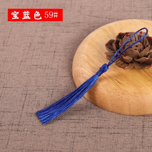 Dây tua rua treo trang trí