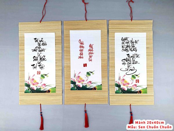 Mành tre thư pháp mẫu Sen chuồn chuồn