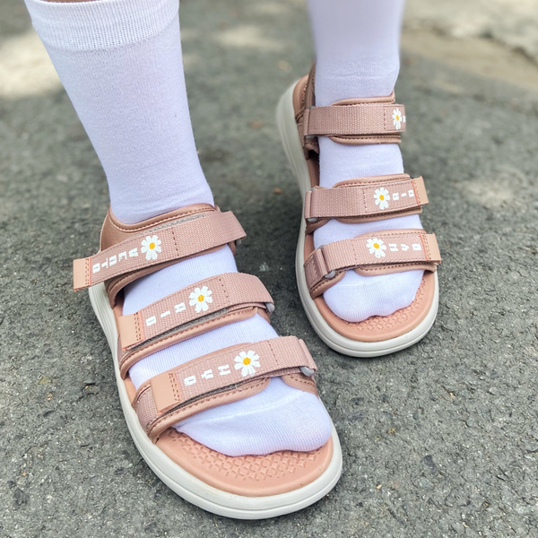 Sandal Vento Hoa Cúc NB106 - Đậm chất streetstyle trong từng chi tiết