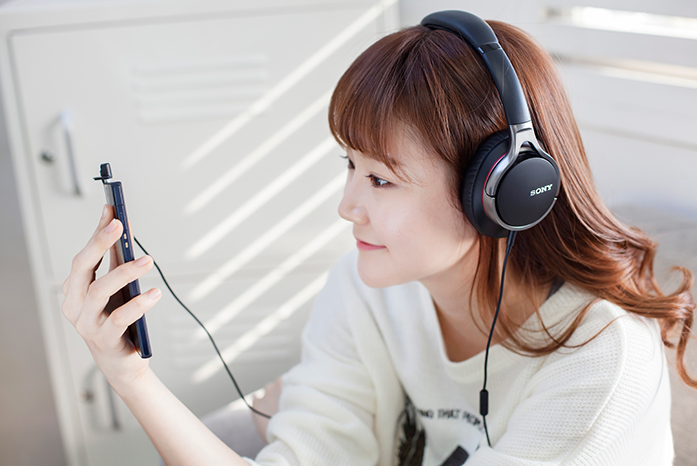Audio shop cung cấp tai nghe Sony MDR-10RNC chính hãng
