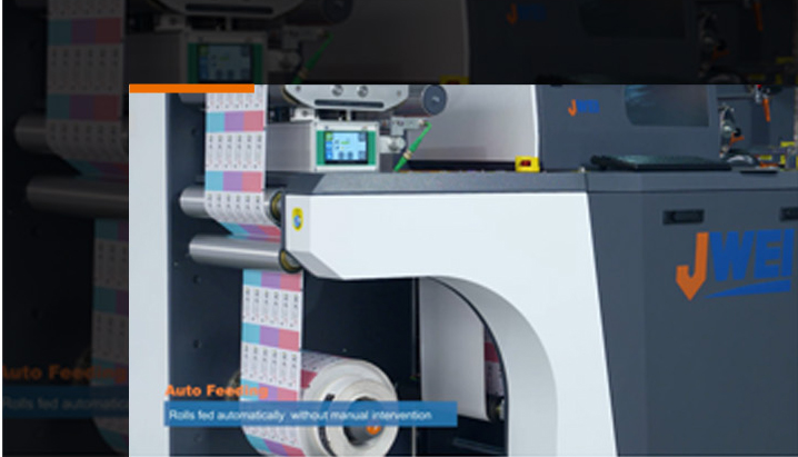 Auto Feeding – Tự động nạp cuộn vật liệu