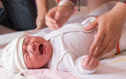 8 mẹo giúp trẻ sơ sinh ngủ ngon không quấy khóc