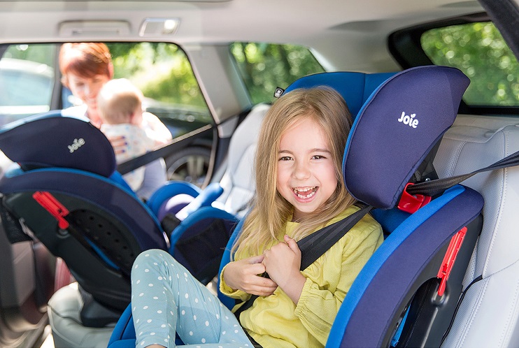 Review chiếc ghế ô tô trẻ em có thời gian sử dụng dài lâu: Joie Stages