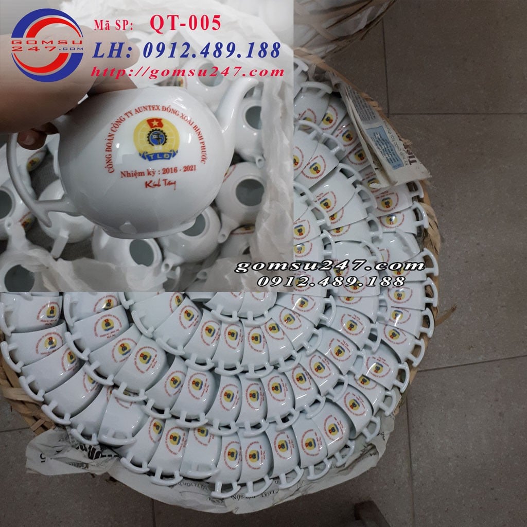Quà tặng gốm sứ Bát Tràng in logo Auntex Đồng Xoài