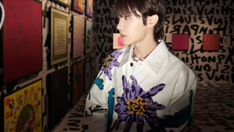 bts j hope lan dau ra mat trong chien dich moi cua louis vuitton