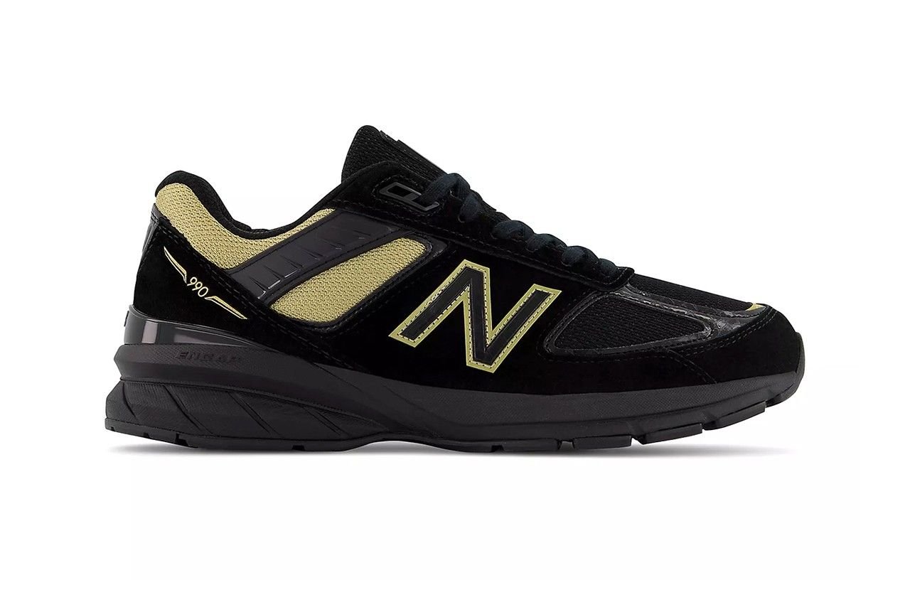 new-balance-990v5-xuat-hien-voi-tong-mau-den-va-vang