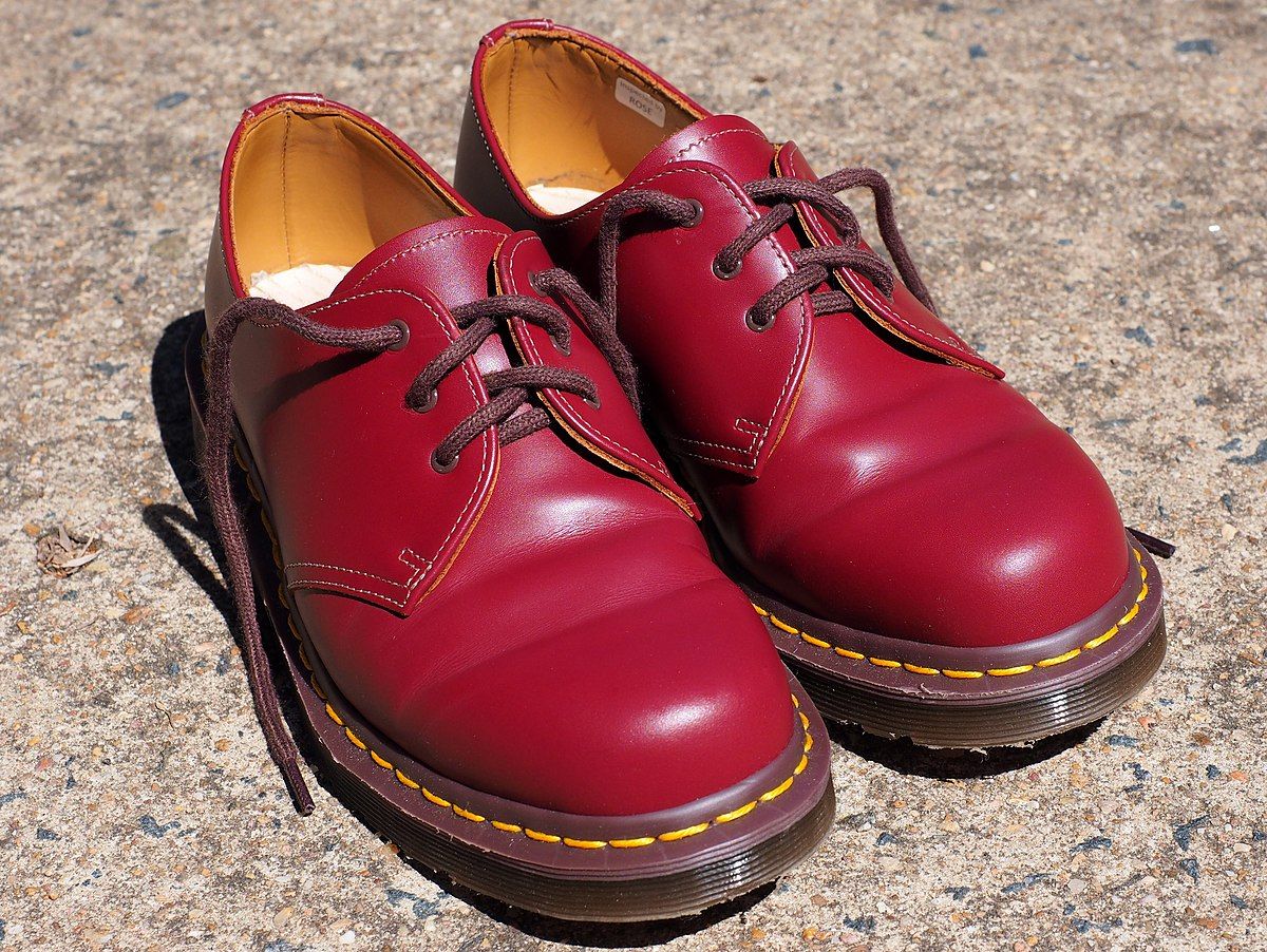 Dr-martens-cach-phong-cach-va-thiet-ke-da-tao-nen-lich-su