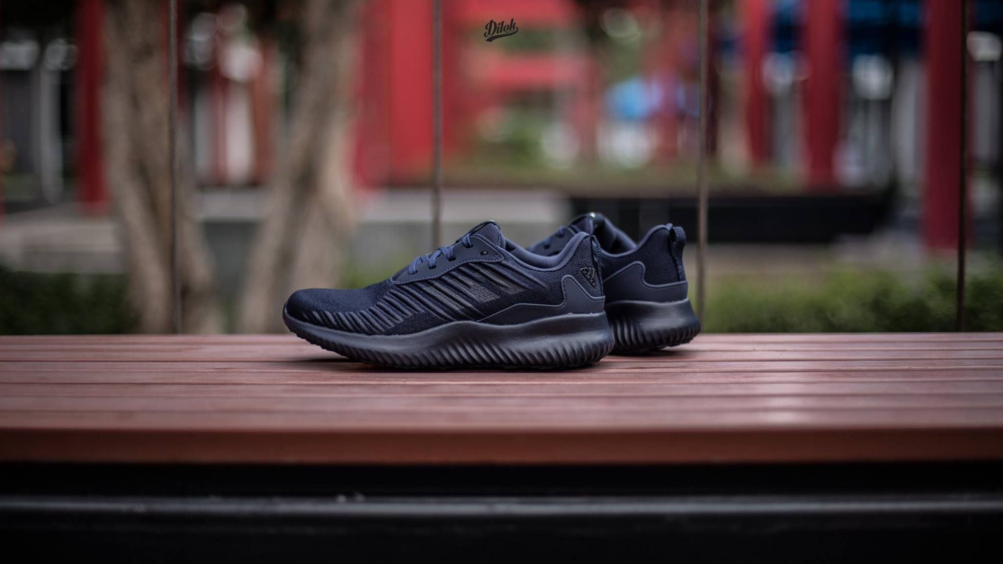 adidas alphabounce authentic