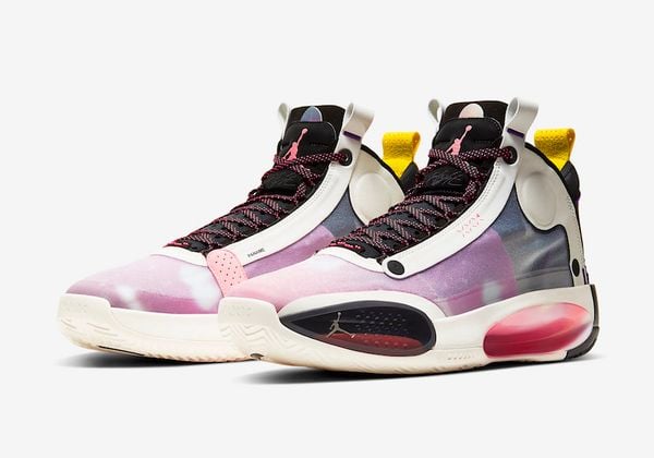 N I K E - Official website | Top quality UA sneakers, clothing, Streetwear,  watches, UA sneakers, UA clothing, UA Streetwear, Top quality Sneakers