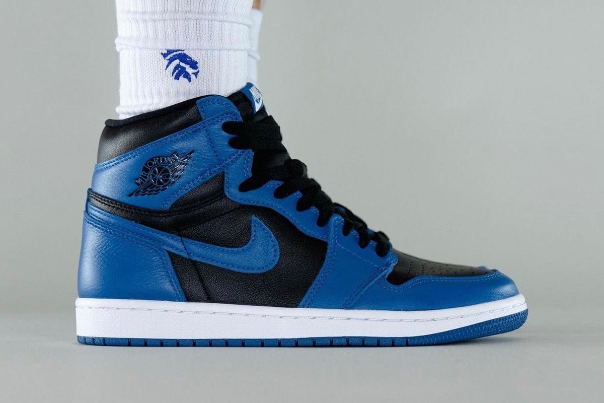 tren-chan-mau-air-jordan-1-high-og-dark-marina-blue