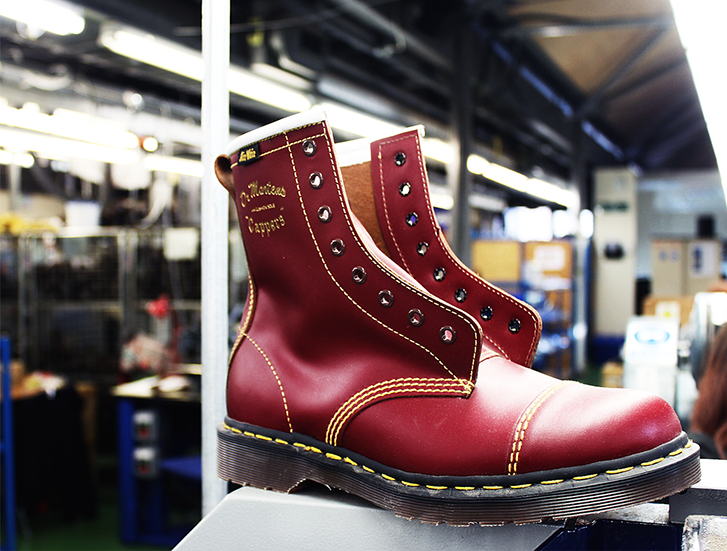 Dr-martens-cach-phong-cach-va-thiet-ke-da-tao-nen-lich-su